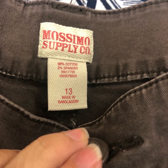 🌼3/$10🌼 Mossimo Brown Shorts Size 13 - Picture 3 of 3